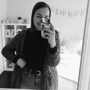 Meet your Posher, Ciara